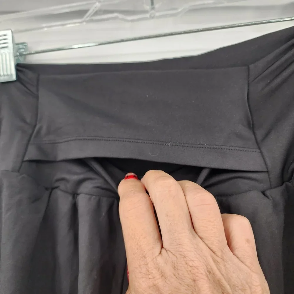 HALARA High Waist 2 In 1 Yoga Shorts Long Black Size Large & Extra Large NWT - Picture 8 of 9